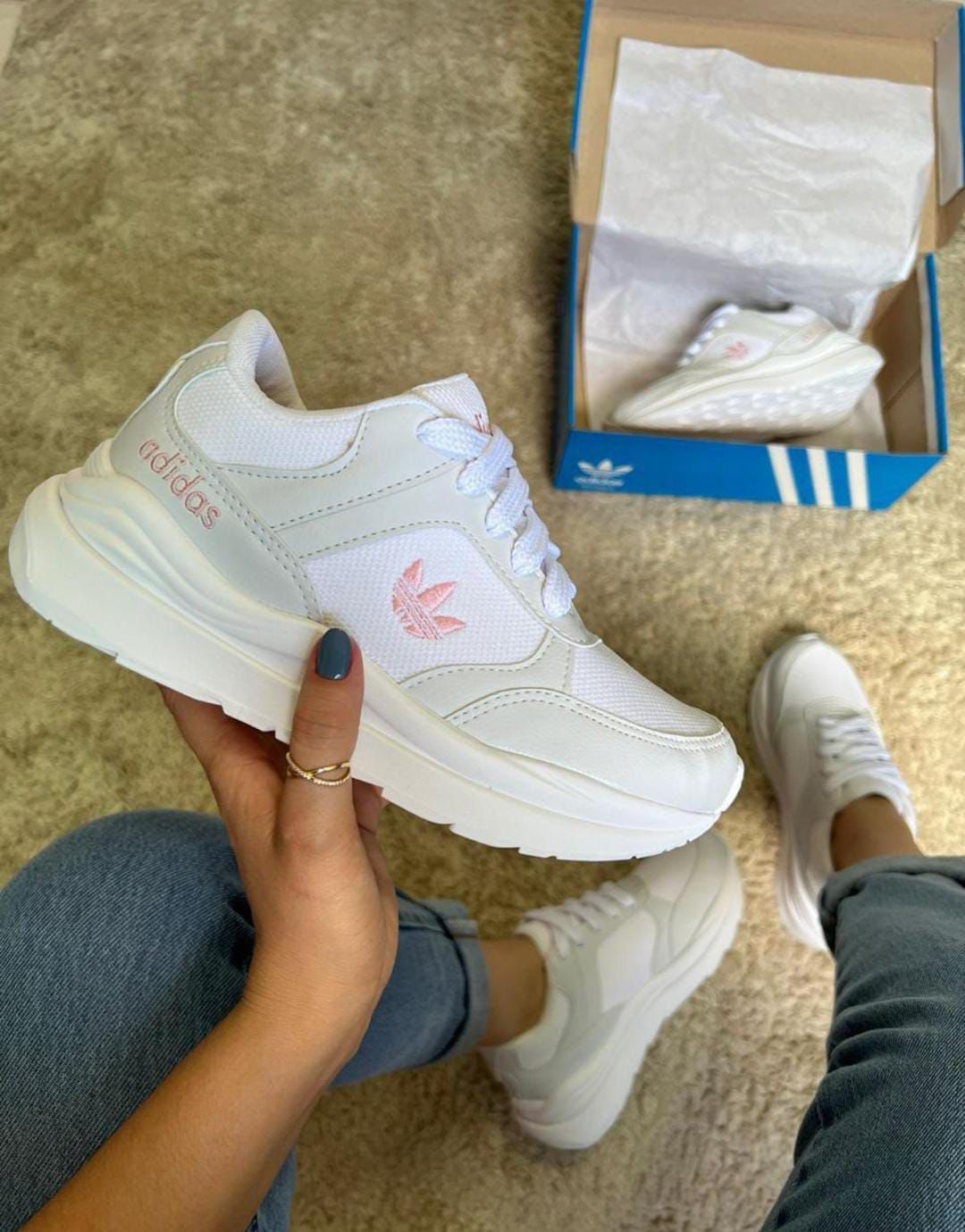 ADIDAS PLATFORM WP